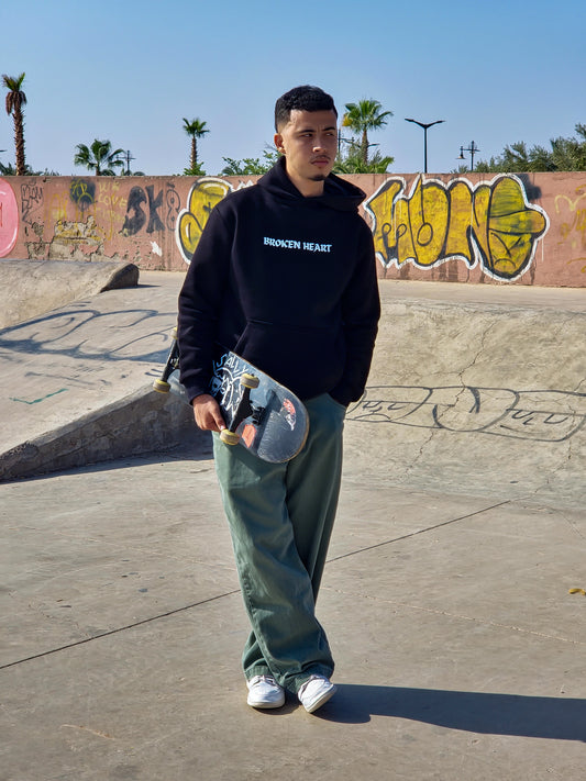 Hoodie oversize of BROKEN HEART